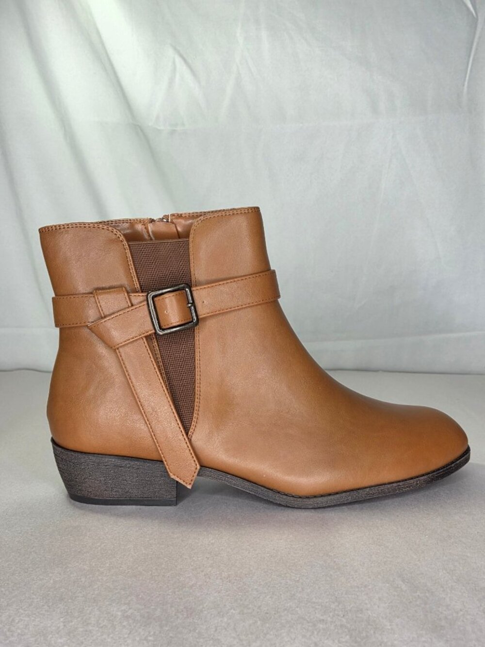 Journee Devina Block Heel Ankle Booties, Size 12 W